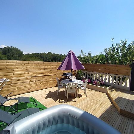Studio Cosy Avec Terrasse Et Jacuzzi A Disposition De Mai A Aout Rians  Εξωτερικό φωτογραφία