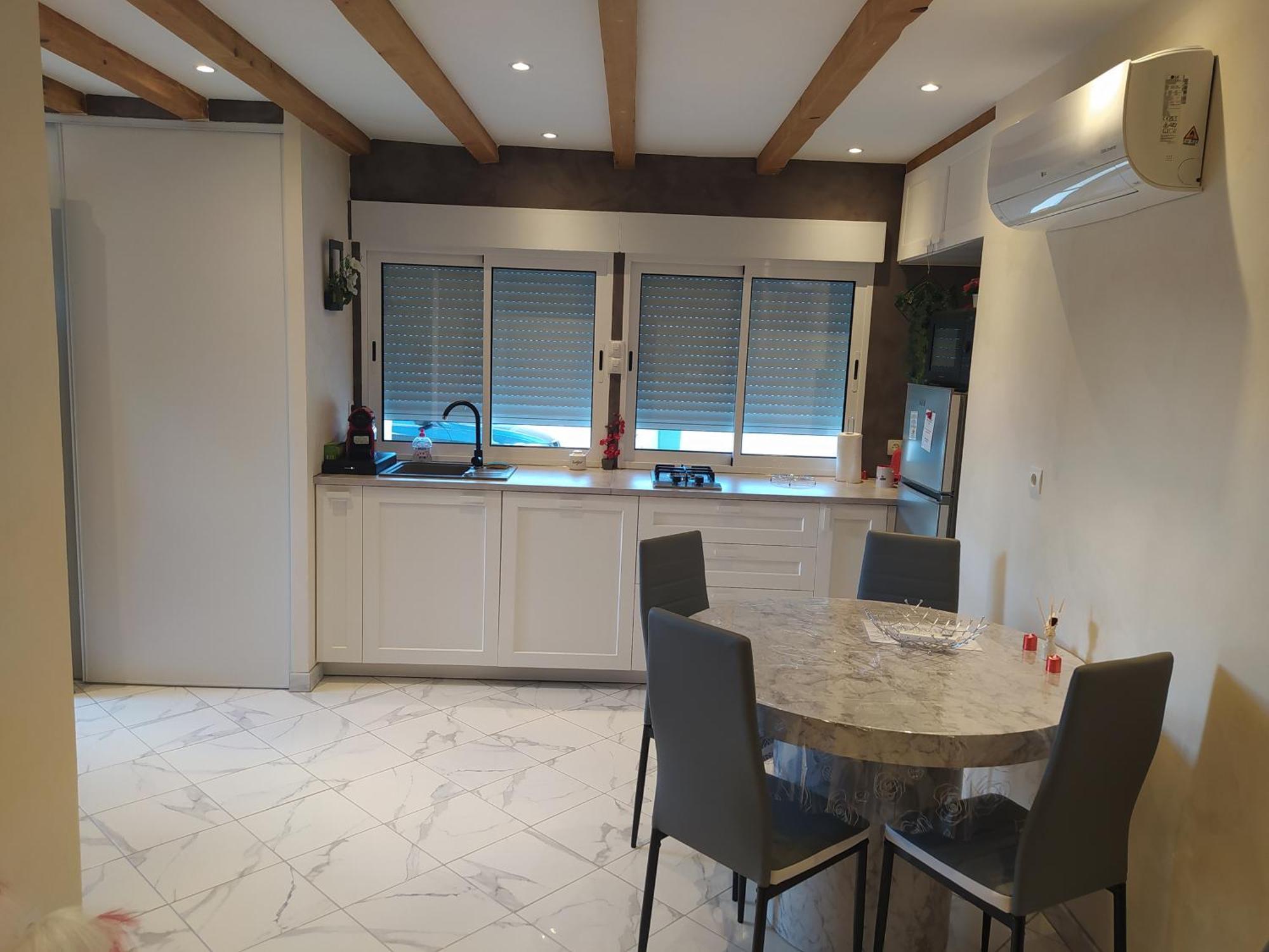 Studio Cosy Avec Terrasse Et Jacuzzi A Disposition De Mai A Aout Rians  Εξωτερικό φωτογραφία